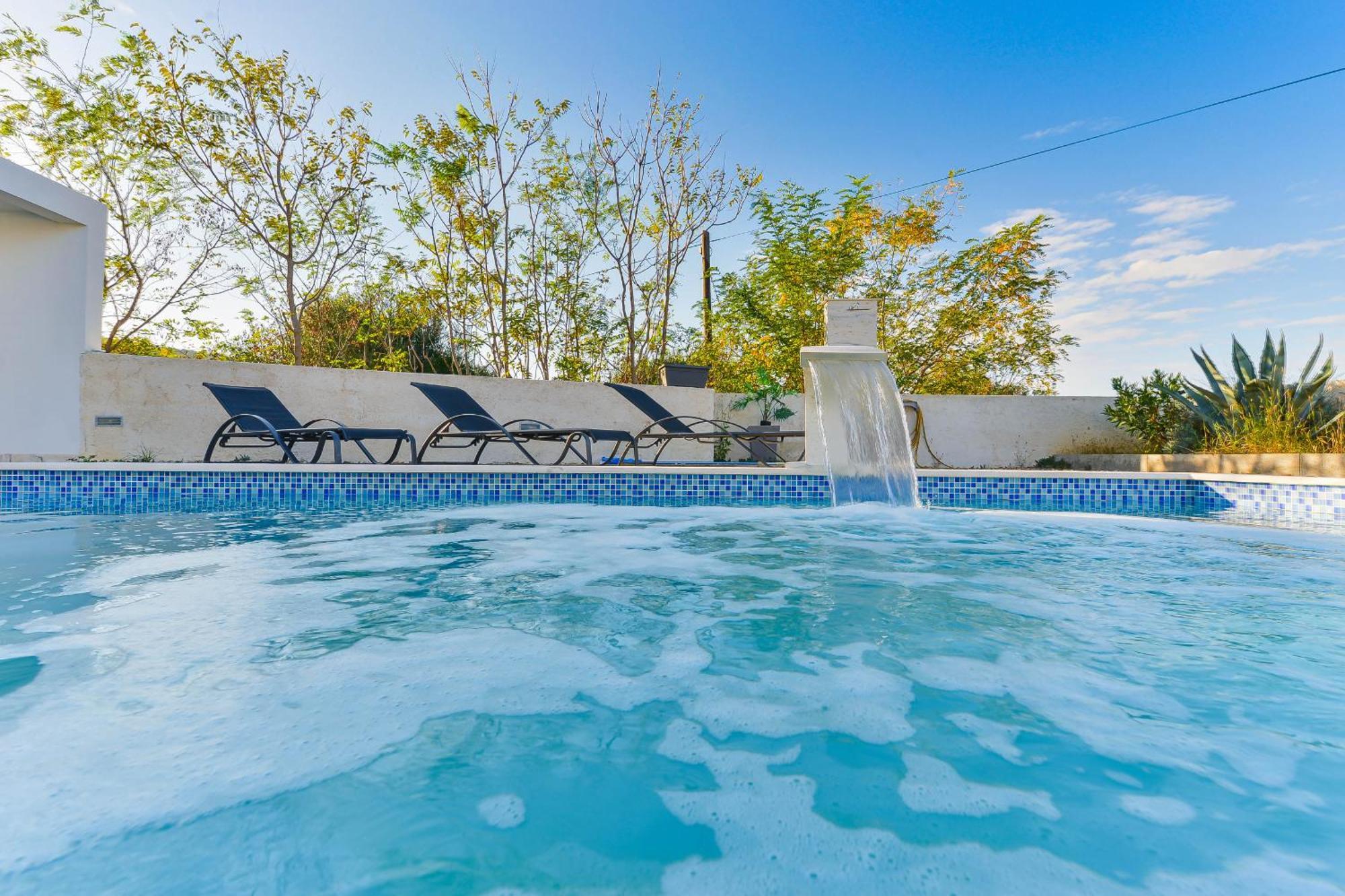 Villa Anna With Pool, Zadar County Vinjerac Exteriör bild